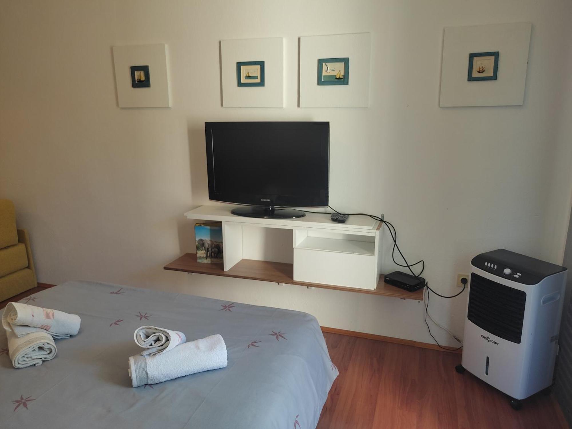 Apartmani Deleut Novi Vinodolski Ngoại thất bức ảnh