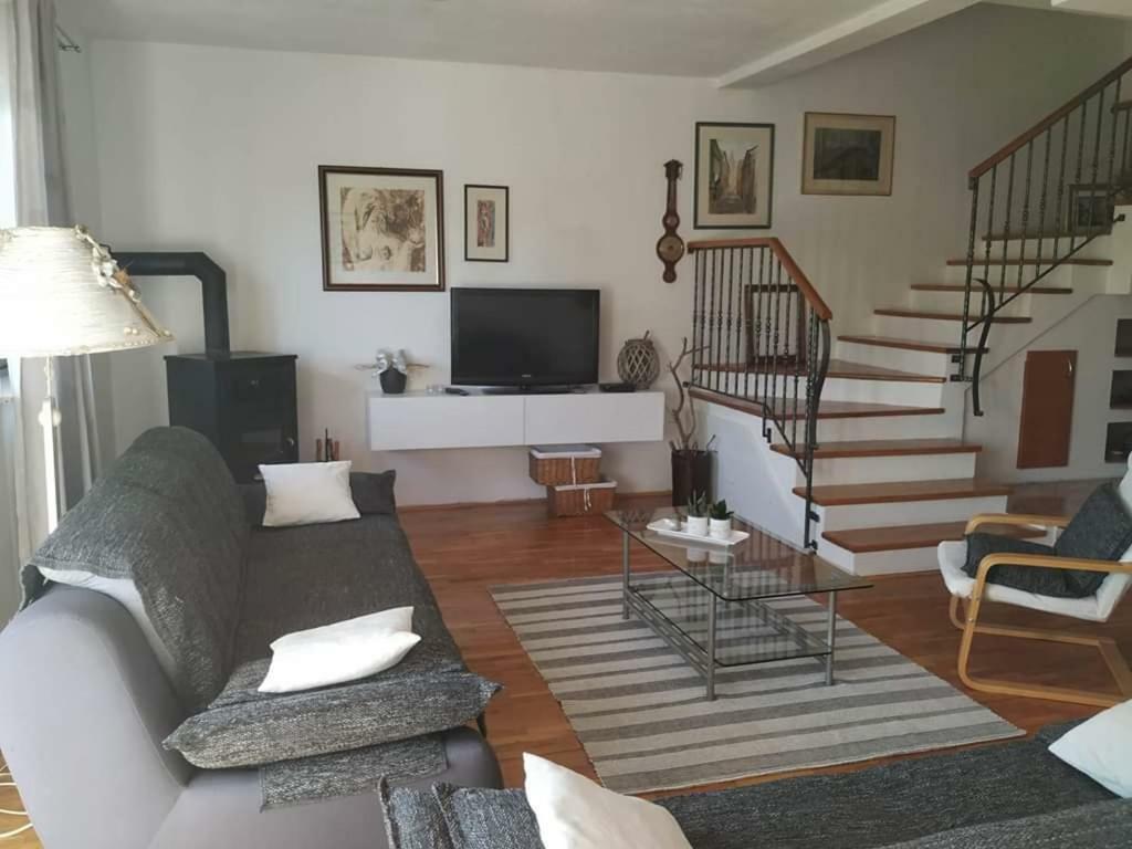 Apartmani Deleut Novi Vinodolski Ngoại thất bức ảnh